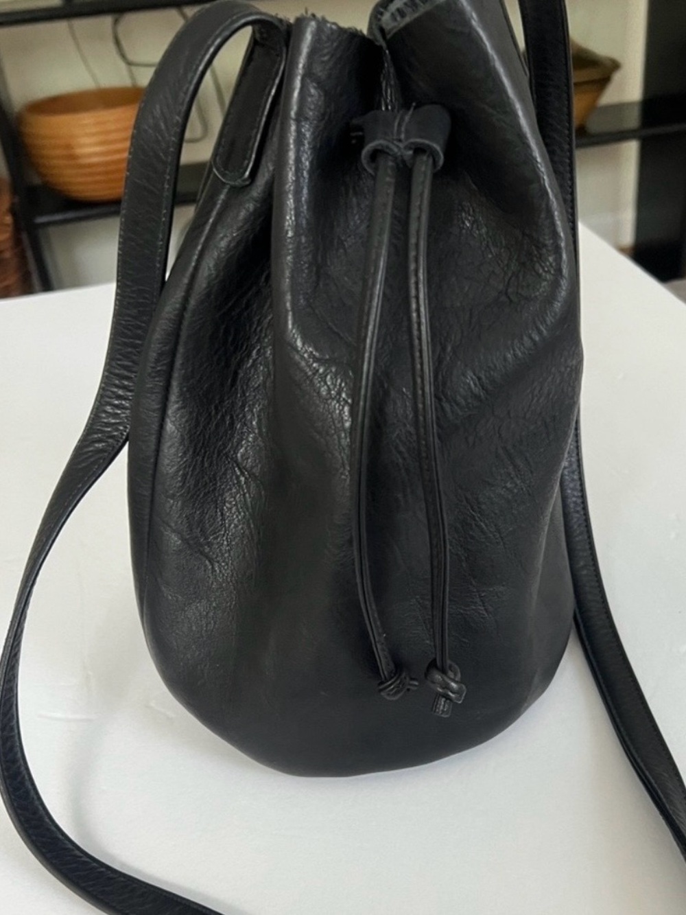 BAGGU Leather  Crossbody Bucket Bag